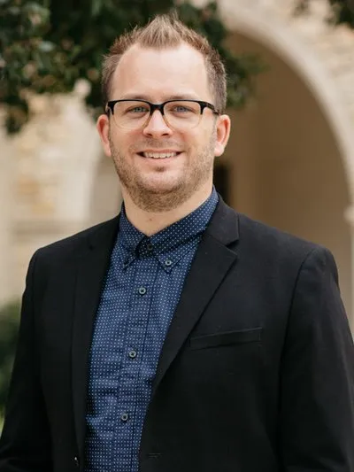  Jonas Sheeks headshot.